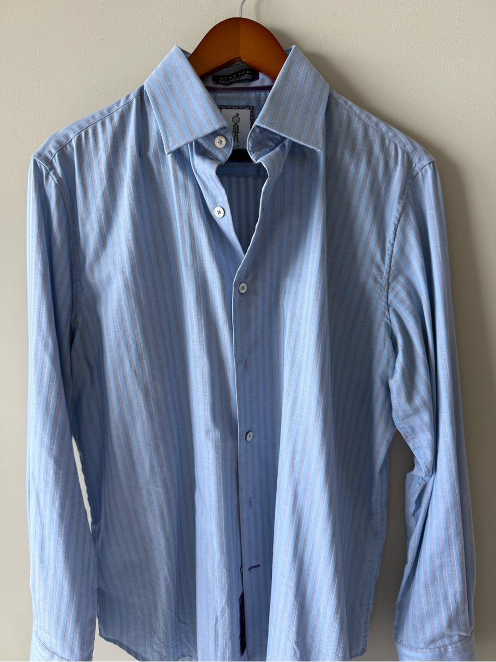 Robert Graham Light Blue Striped stretch Dress Shirt medium tailored fit 15.5